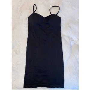 guess little black dress